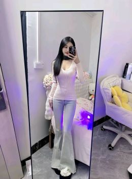 江宁新人挺嫩的妹子