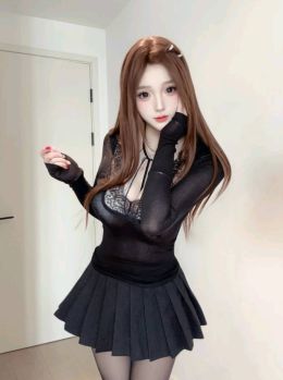 宝安大长腿巨乳小学妹