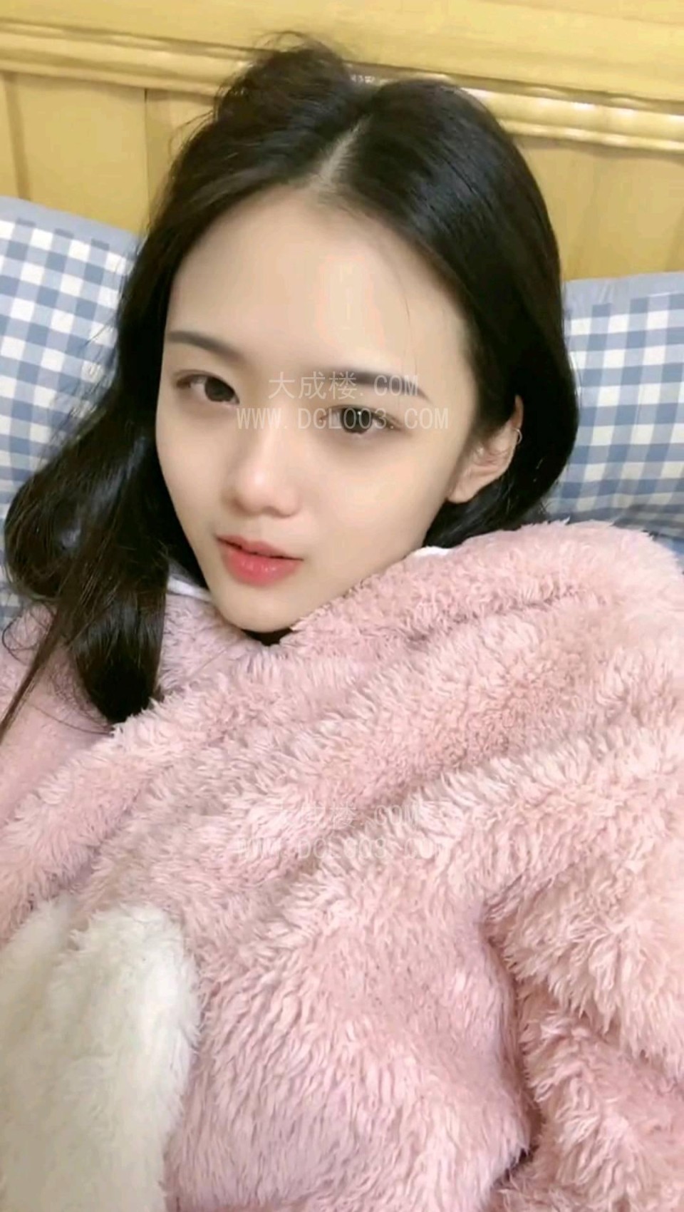 闵行气质纯欲风小姐