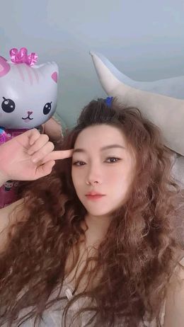 贵阳性感萌萌