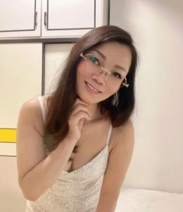白云闷骚风情熟女