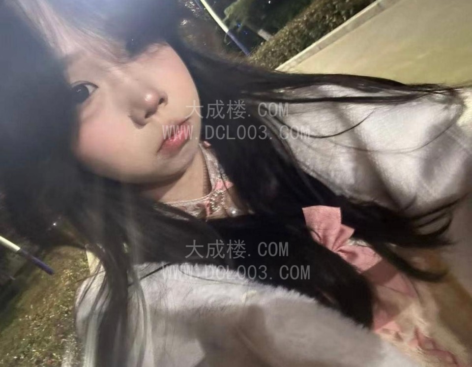 龙华粉嫩一线天妹妹