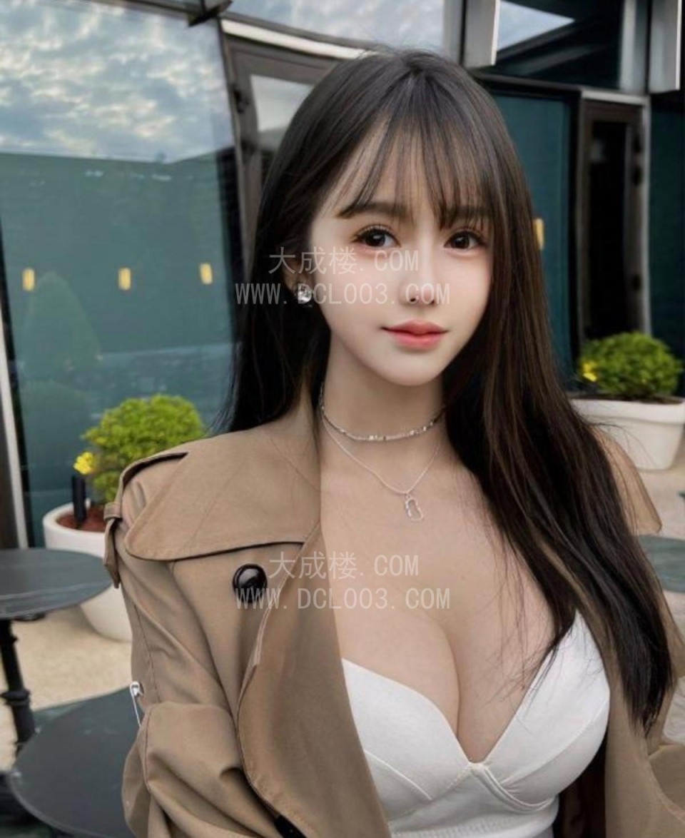 海珠性感大奶小八