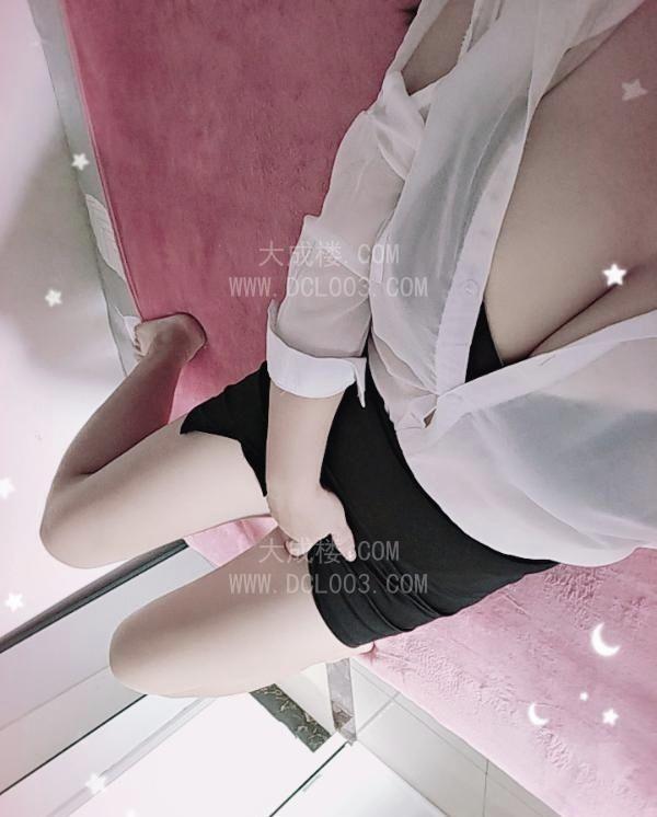 坂田一线天馒头B